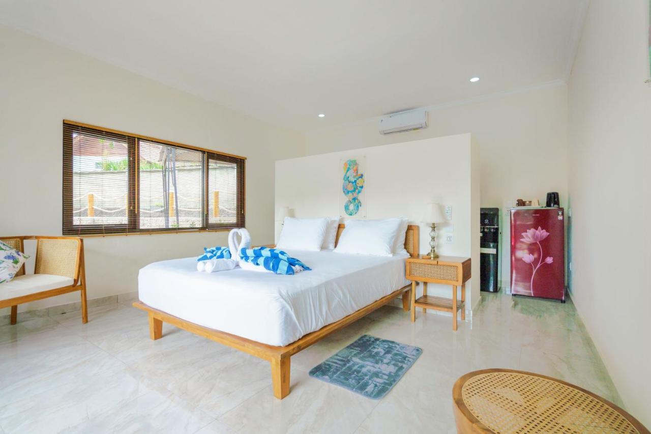 Lunar Dive Resort: Bamboo Villas Kubu Exterior foto